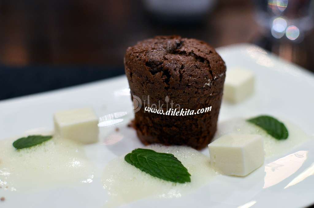 La Torre Restaurant - Le Meridien Istanbul