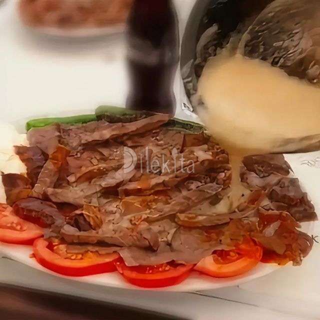 Bol Etli Döner Kebap 1.5  () @İskender